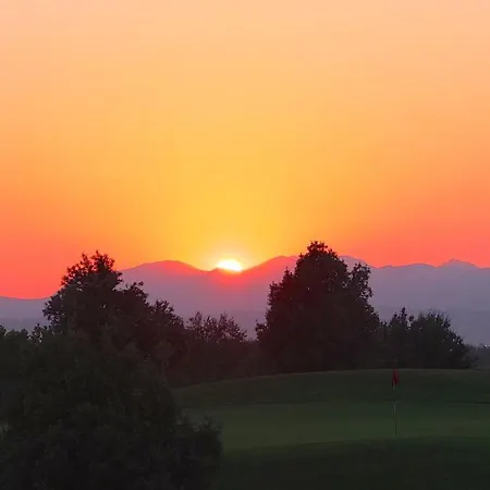 Experia Golf Loft - Italian Homing Апартаменты