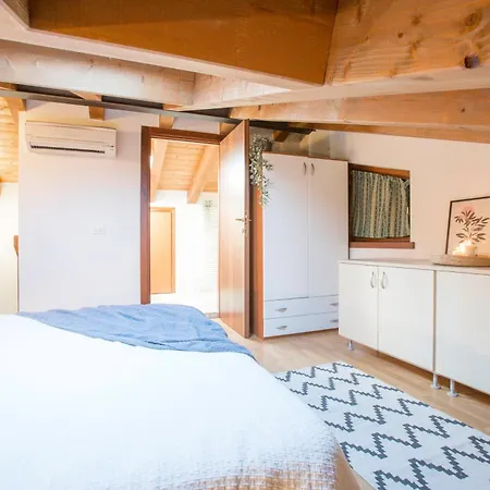 Experia Golf Loft - Italian Homing * Castelnuovo del Garda