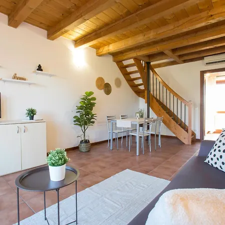 Experia Golf Loft - Italian Homing Castelnuovo del Garda